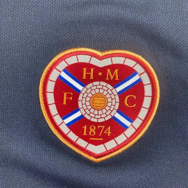 Umbro Heart of Midlothian Umbro training football jersey size XL Size US XL / EU 56 / 4 - 3 Thumbnail