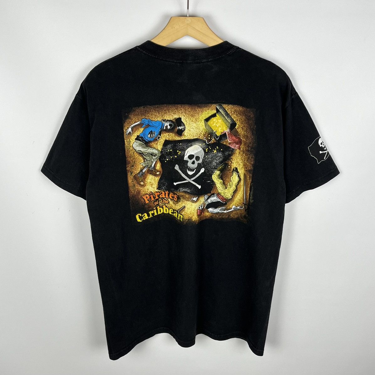 Disney Vintage Disney Pirates of the Caribbean promo movie tee 90’s Size US L / EU 52-54 / 3 - 10 Thumbnail