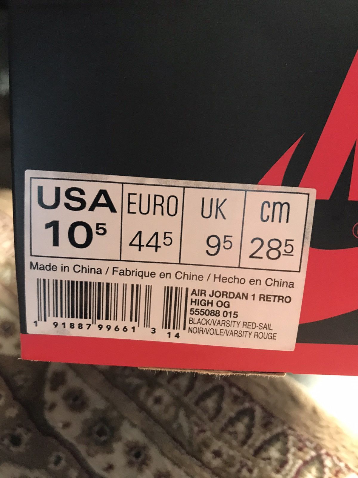 Nike ✅Freegift wristband, made 2018 Air Jordan 1 Retro High OG Size US 10.5 / EU 43-44 - 5 Thumbnail