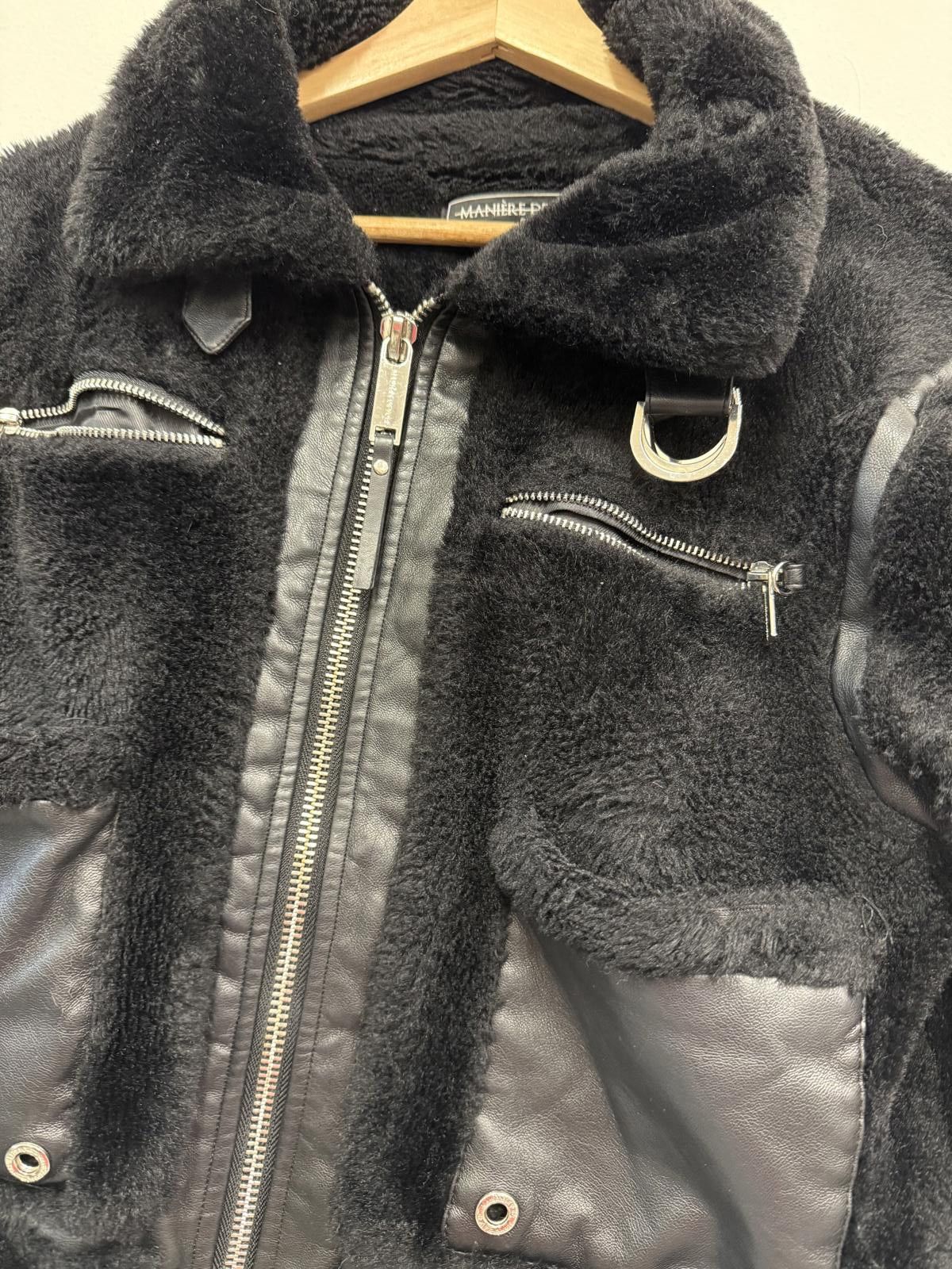 Maniere De Vior Manière De Voir Black Faux Fur and Leather Jacket Size 8 Size US M / EU 48-50 / 2 - 3 Thumbnail