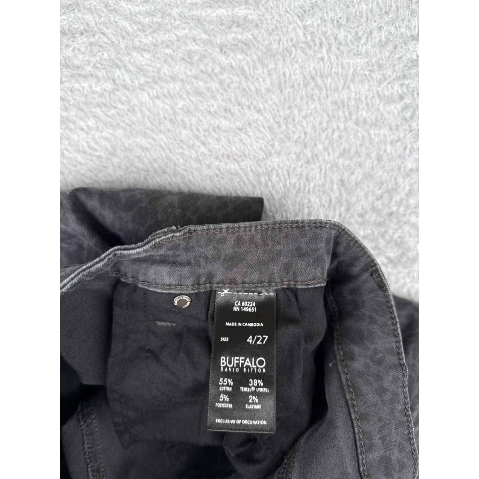 Buffalo David Bitton Buffalo Jeans Womens 4 Mid Rise Skinny 28x28 Black Gray Leopard Hanna High Skinny 28in Inseam 28in 5-Pocket Denim Cotton Blend Machine Washable Womens Size 27" / US 4 / IT 40 - 7 Thumbnail
