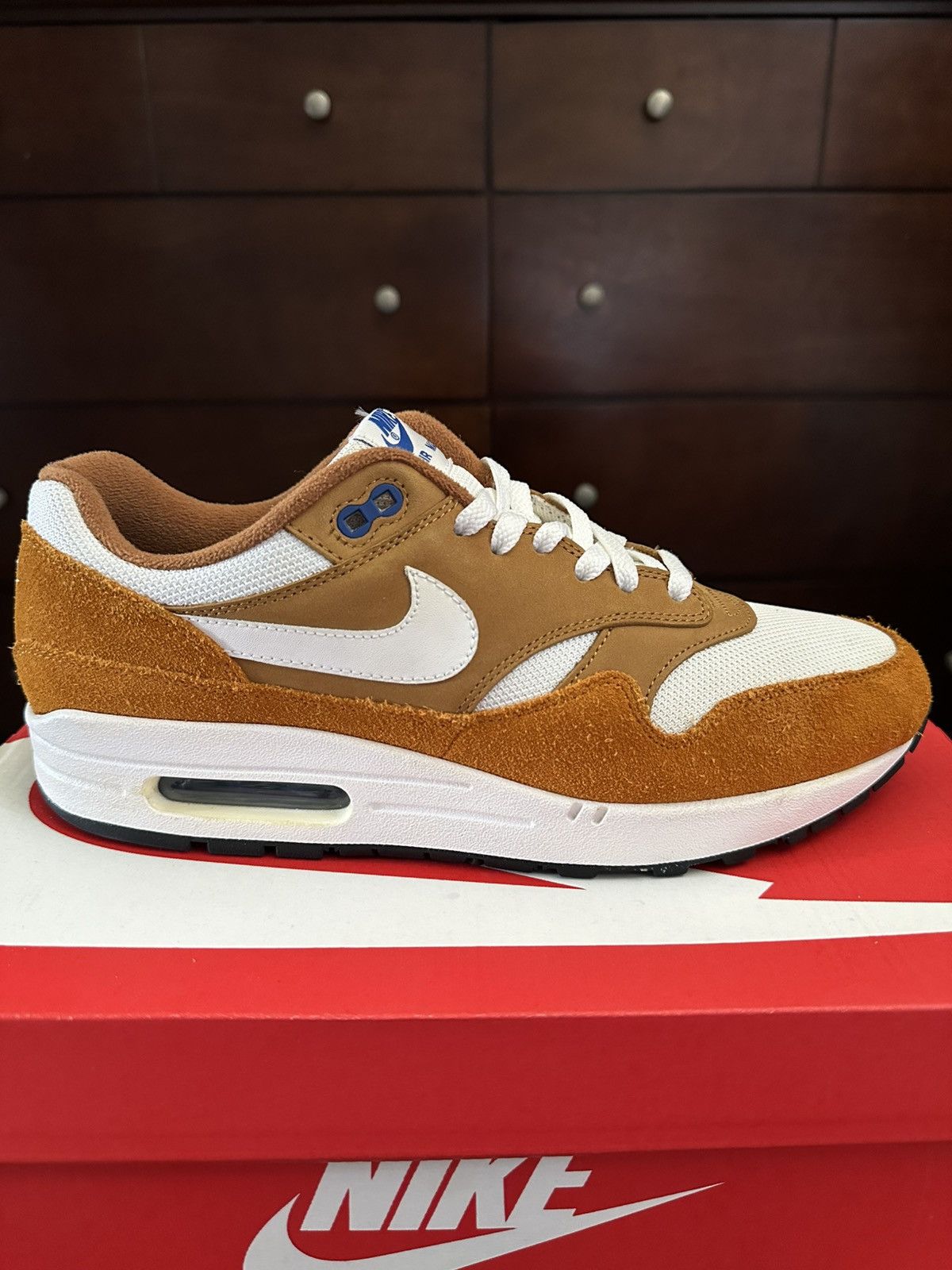 Nike Nike Air Max 1 Premium Retro Brown Curry Dark Curry Size US 10 / EU 43 - 2 Thumbnail