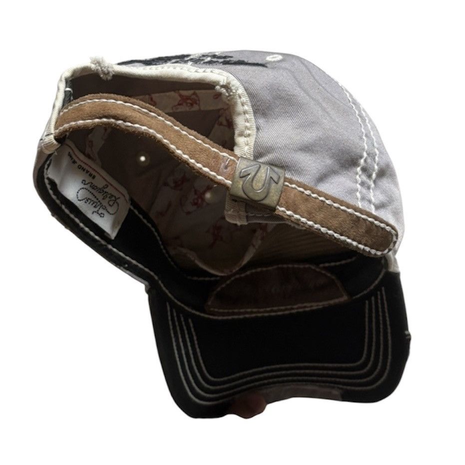 True Religion 2000s TRUE RELIGION DISTRESSED CAP DESTROYED HAT Size ONE SIZE - 12 Thumbnail