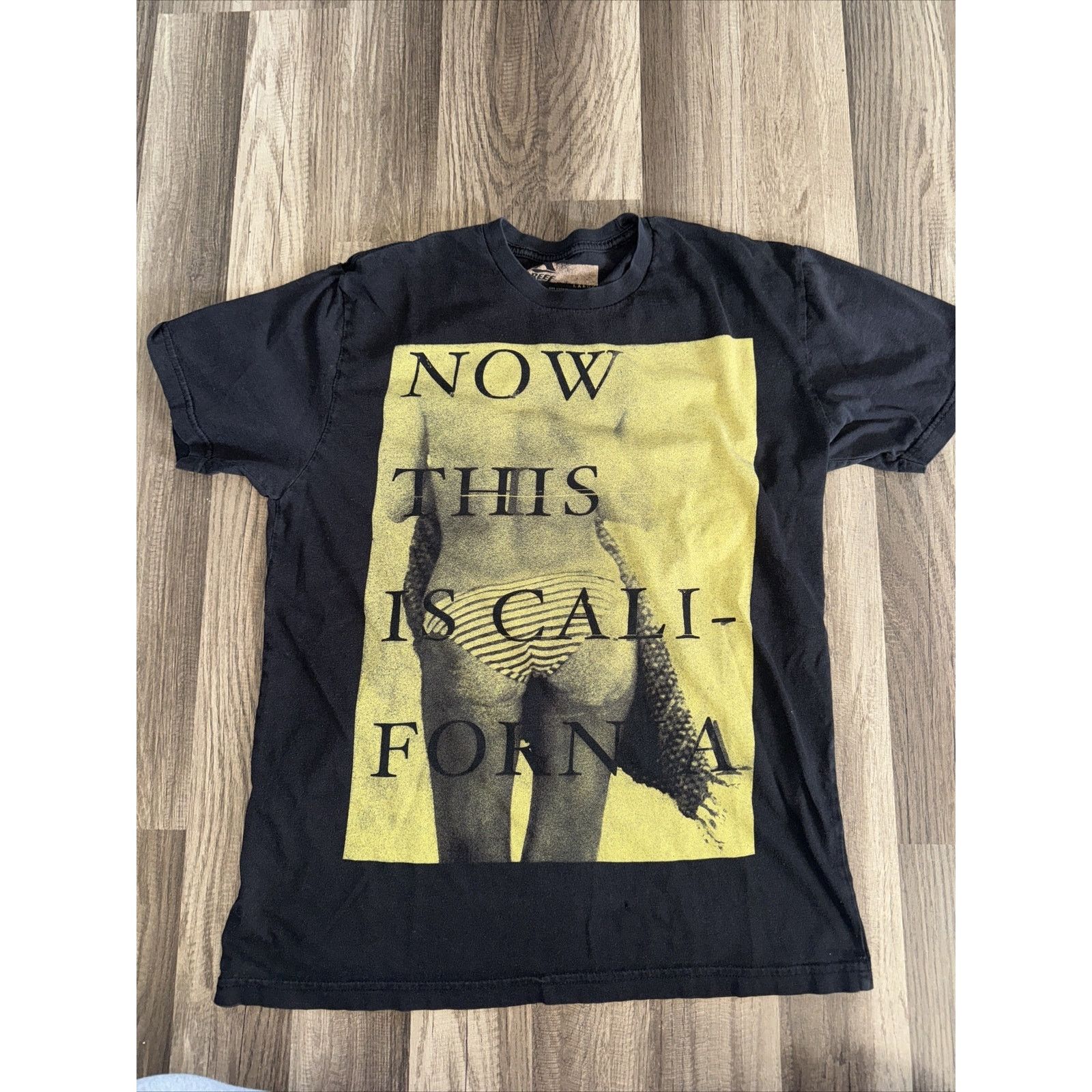 REEF Reef T-Shirt Black Large “Now This Is California” 19x26 Size US L / EU 52-54 / 3 - 1 Thumbnail