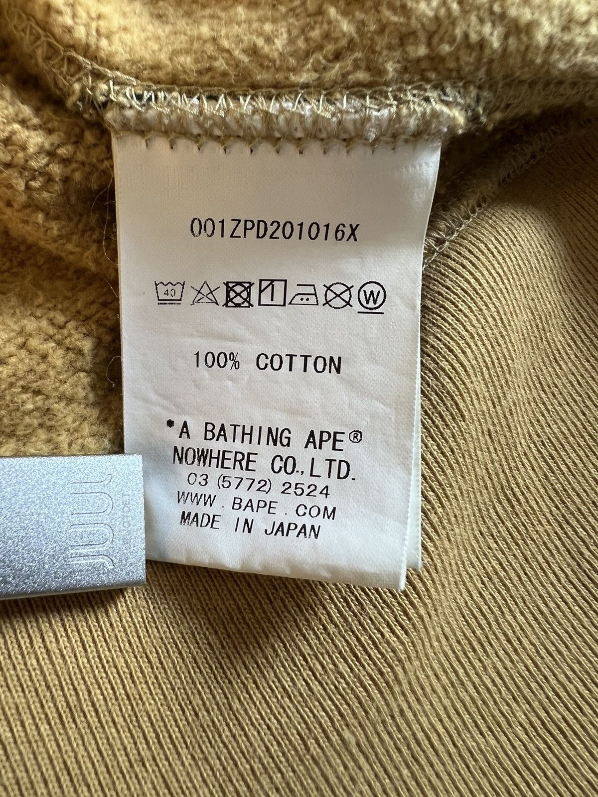Bape 1st Camo Patched Shark Full Zip Hoodie Size US M / EU 48-50 / 2 - 10 Thumbnail