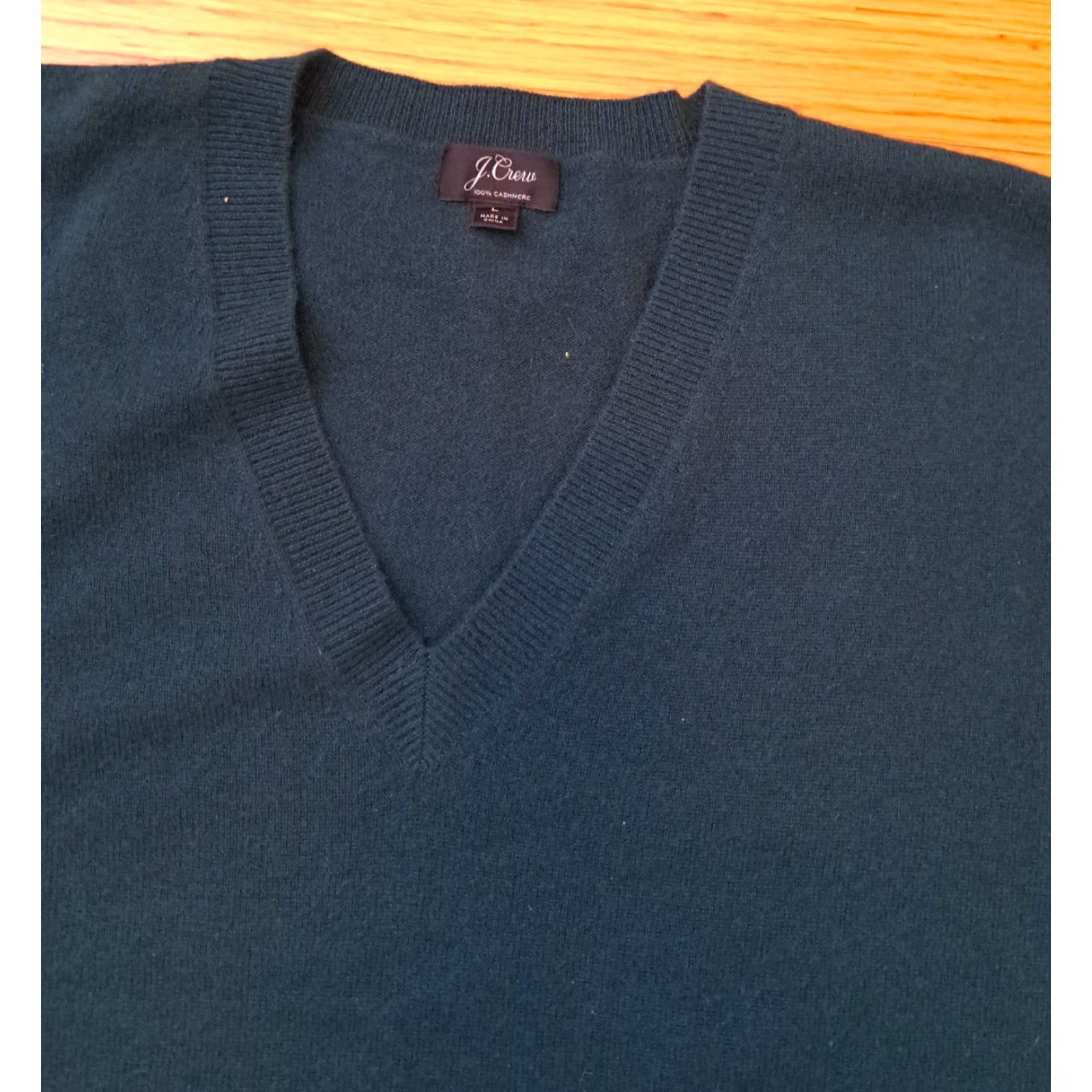 J.Crew VINTAGE J.CREW Sweater V-Neck Unisex Adults Large L Green Lambswool Pullover 100% Wool Kid? Size US L / EU 52-54 / 3 - 3 Thumbnail