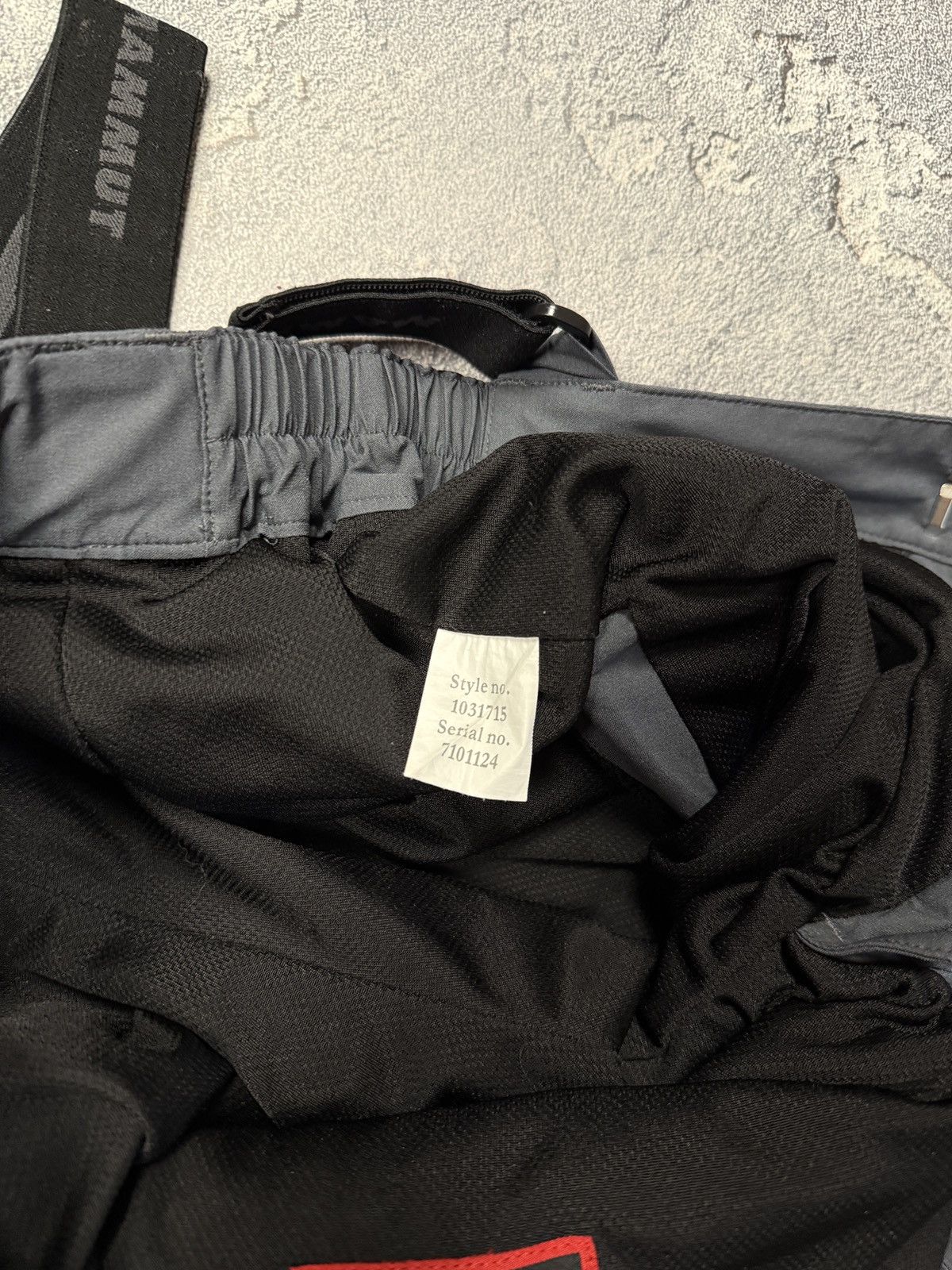 Mammut Vintage Mammut Ski Pants Gore Tex Size US 40 / EU 56 - 14 Thumbnail