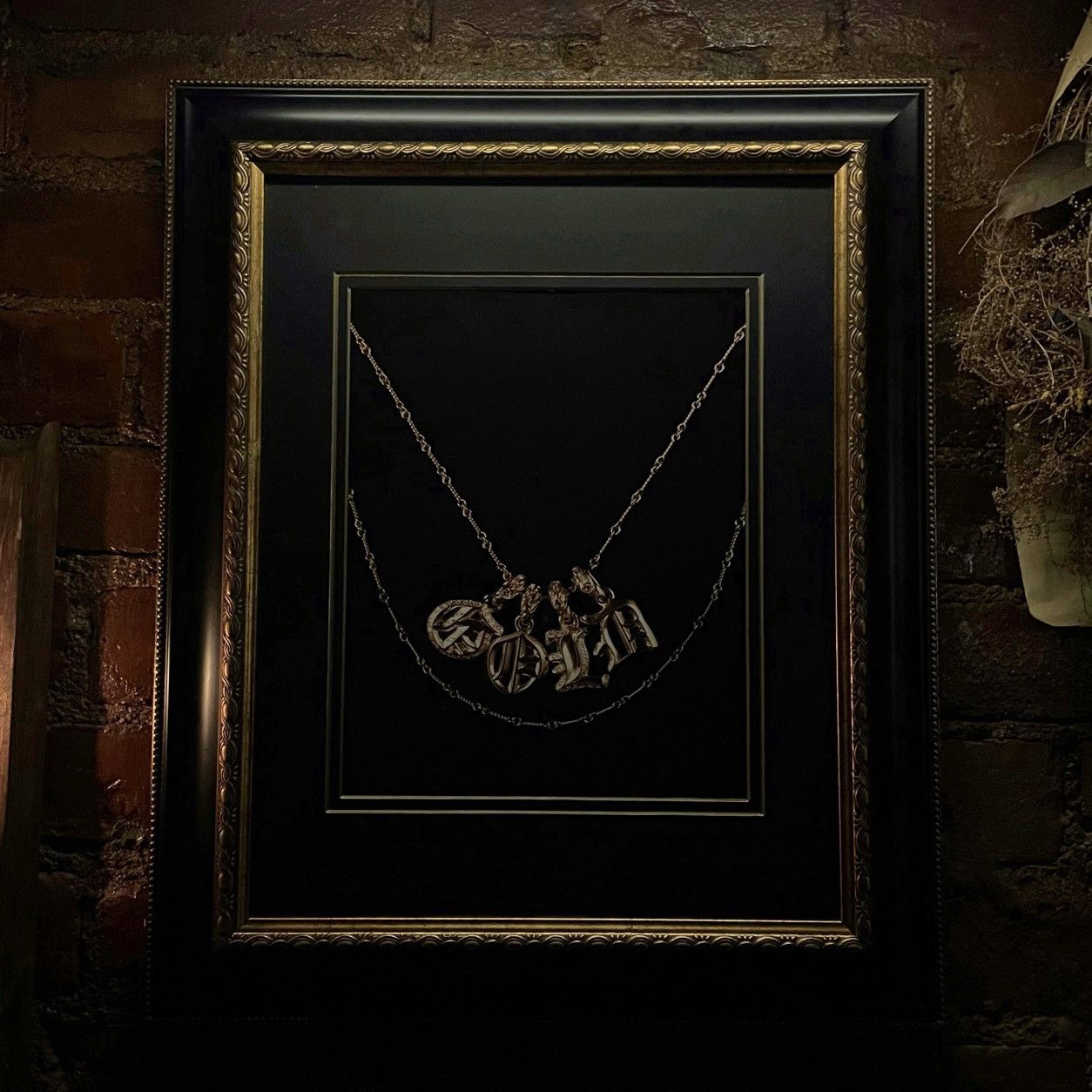 Chrome Hearts Chrome Hearts Gold Pendant Twist Neck Chain Poster Size ONE SIZE - 1 Thumbnail