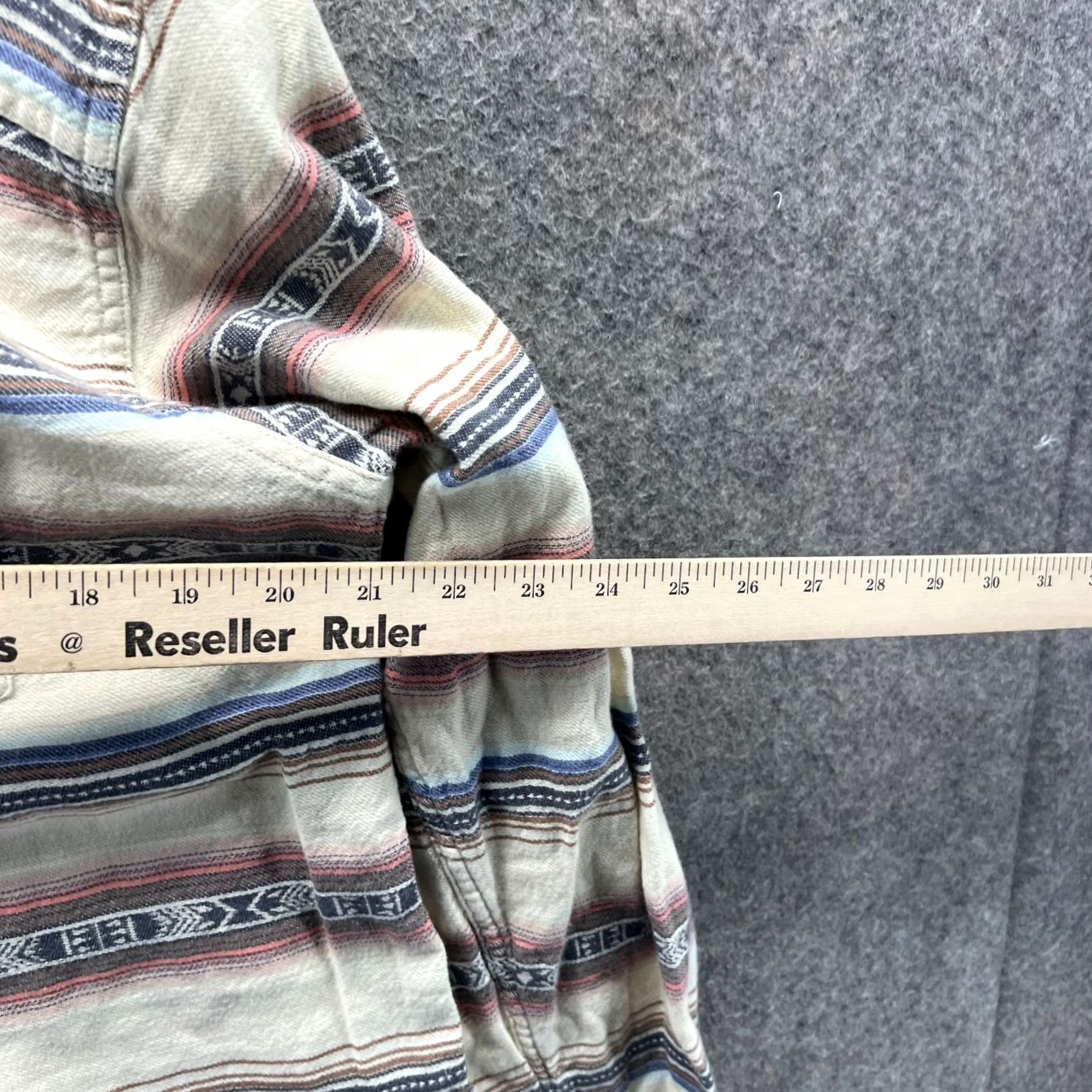 Ariat Ariat Shirt Mens Large Beige Retro Western Pearl Snap Striped Cotton Blend Aztec Size US L / EU 52-54 / 3 - 4 Thumbnail