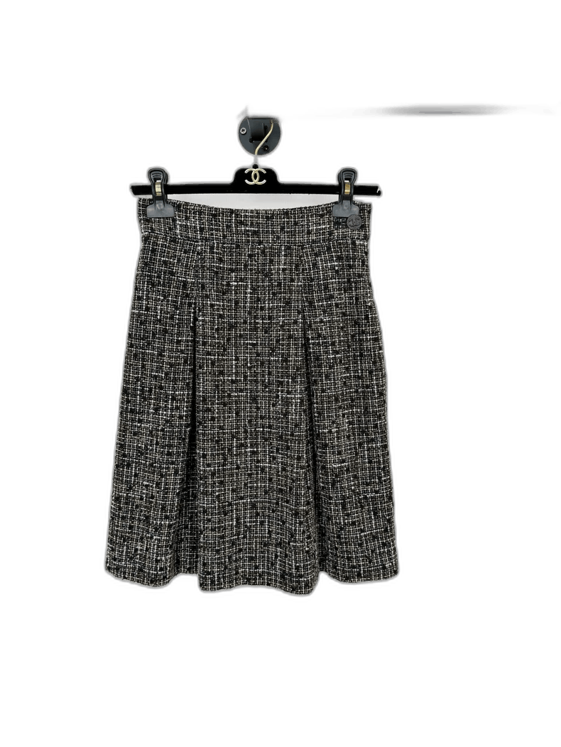 Chanel Chanel Woven Skirt Size 36 Excellent Condition Size 36" / US 14 / IT 50 - 1 Thumbnail