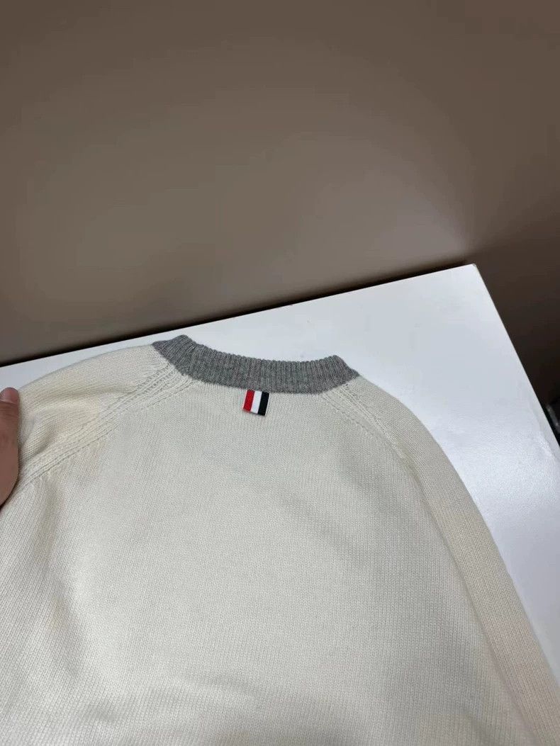 Thom Browne thom browneFW23 Old money style classic four-striped wool c Size US M / EU 48-50 / 2 - 5 Thumbnail