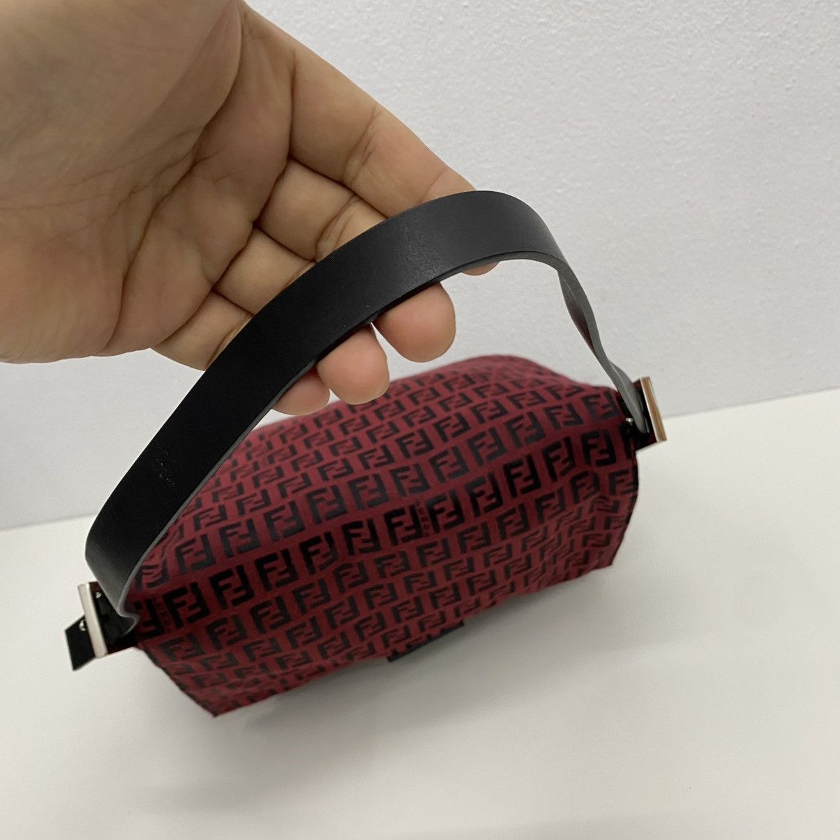 Fendi ‼️LASTDROP‼️ AUTHENTIC FENDI MAMMA ZUCCHINO SHOULDER BAG Size ONE SIZE - 12 Thumbnail