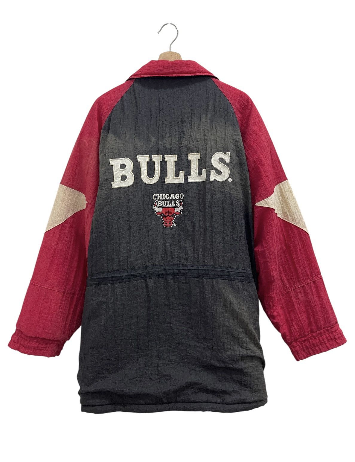 Logo 7 NBA Chicago Bulls Nylon Jacket Size US L / EU 52-54 / 3 - 2 Thumbnail
