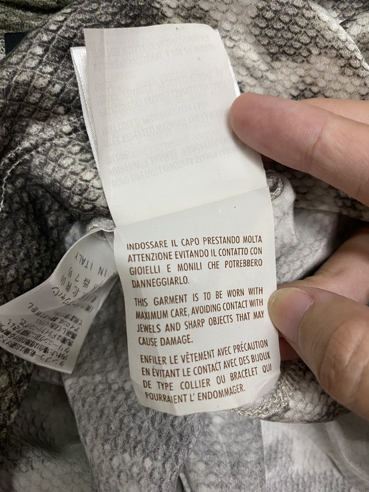 Gucci SS 2000 Gucci by Tom Ford SnakeSkin T-Shirt Size US L / EU 52-54 / 3 - 10 Thumbnail