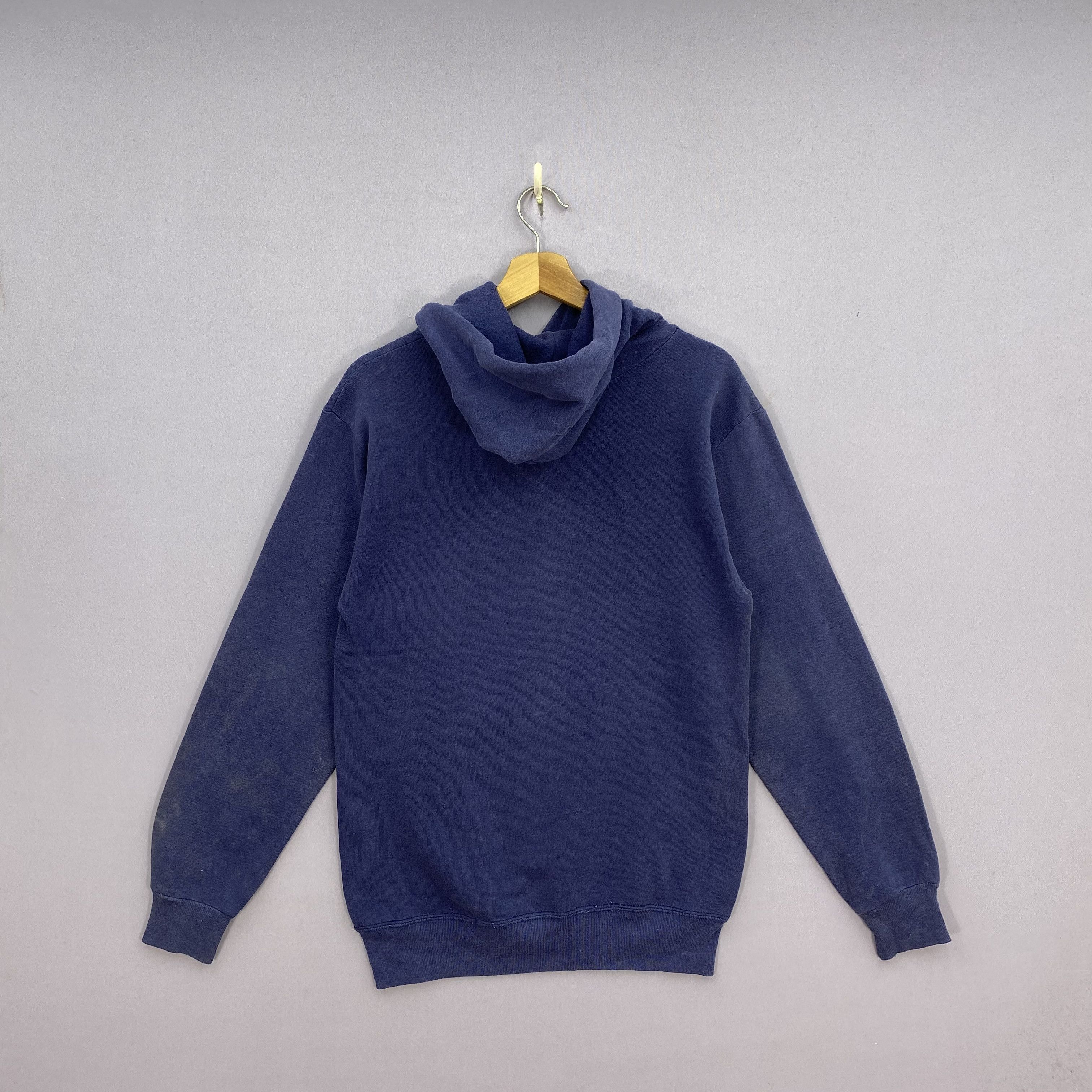 Disney Vintage 90s Mickey Mouse Hoodie Sweater Disney Sweatshirt Size US S / EU 44-46 / 1 - 2 Thumbnail