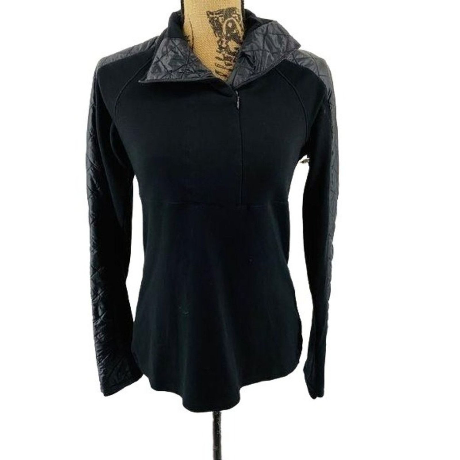 Athleta Athleta Pullover 1/4 Zip Black Pullover Quilted Panels Small Size S / US 4 / IT 40 - 3 Thumbnail