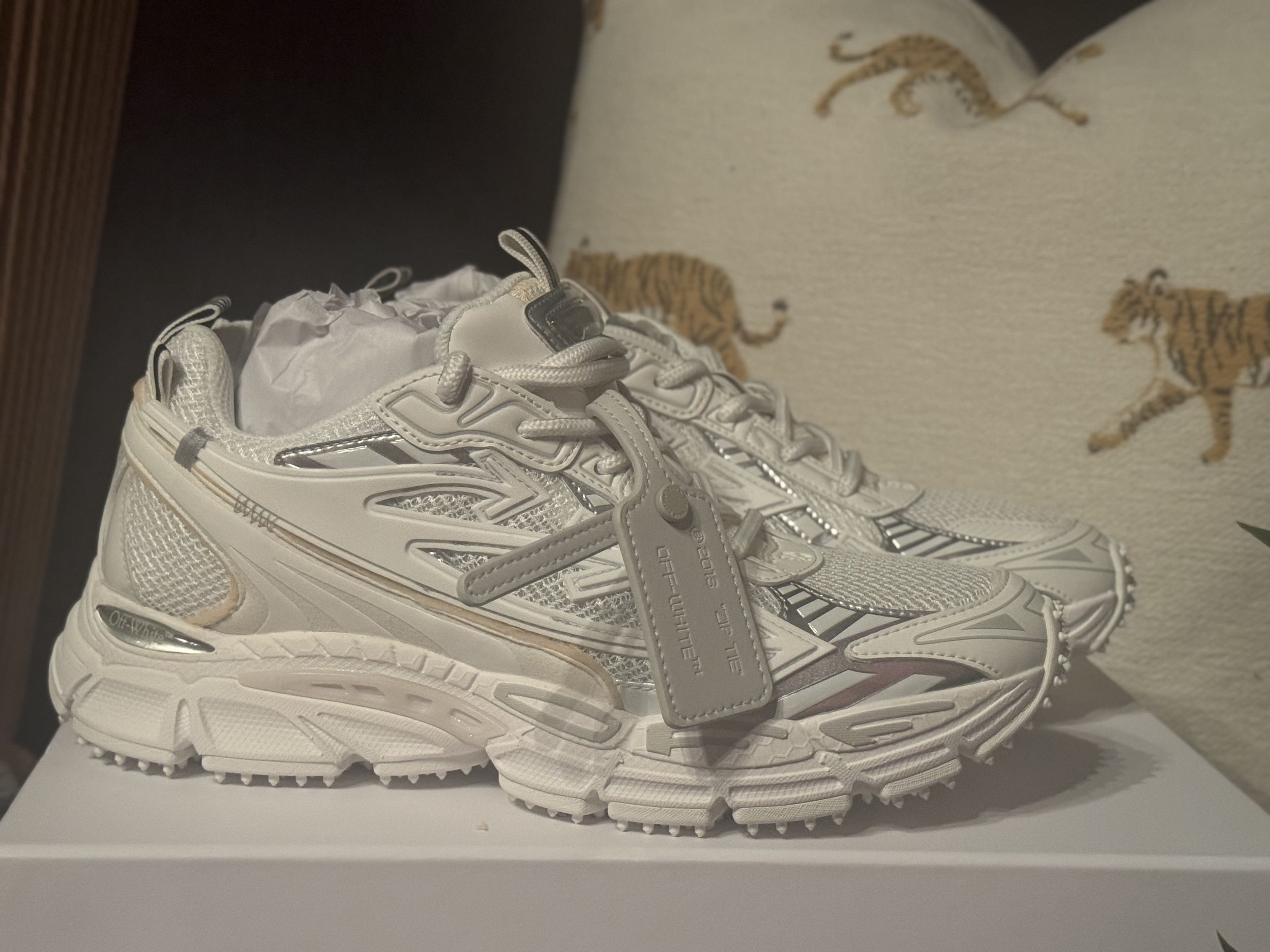 Off-White OFF-WHITE Be Right Back Size US 7 / EU 40 - 2 Thumbnail