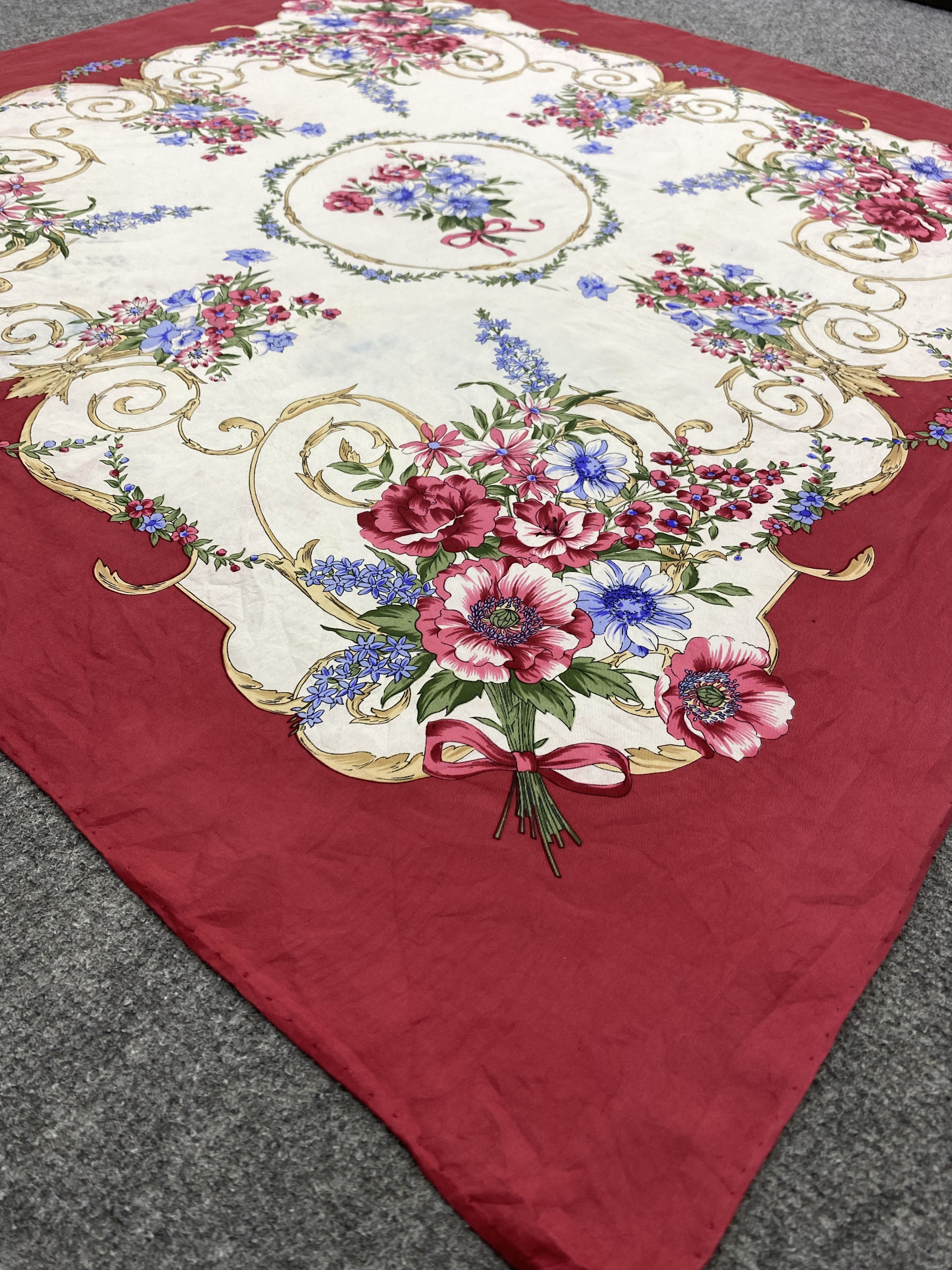 Vintage Flower Design Silk Scarf / Muffler / Silk Shawl SN0067 Size ONE SIZE - 4 Thumbnail
