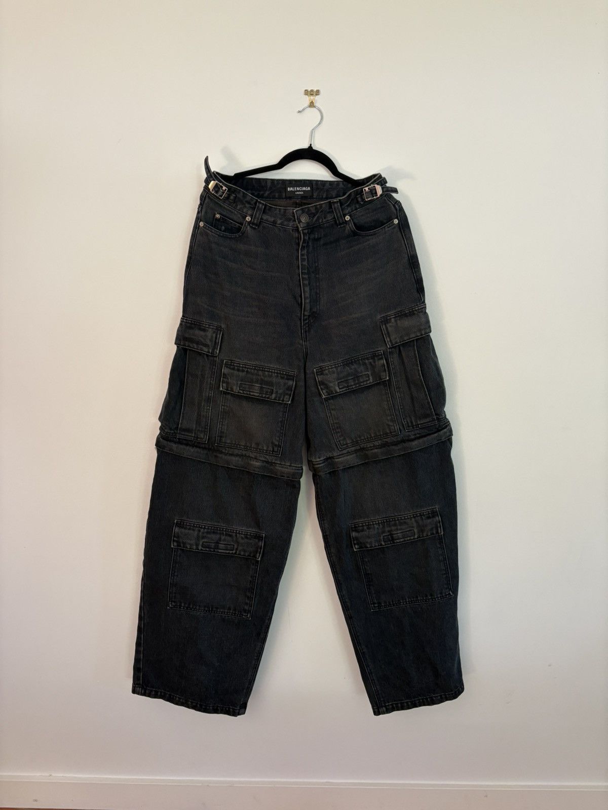 Balenciaga BALENCIAGA FW21 JAPANESE DENIM CARGO PANTS IN BLUE Size US 28 / EU 44 - 1 Thumbnail