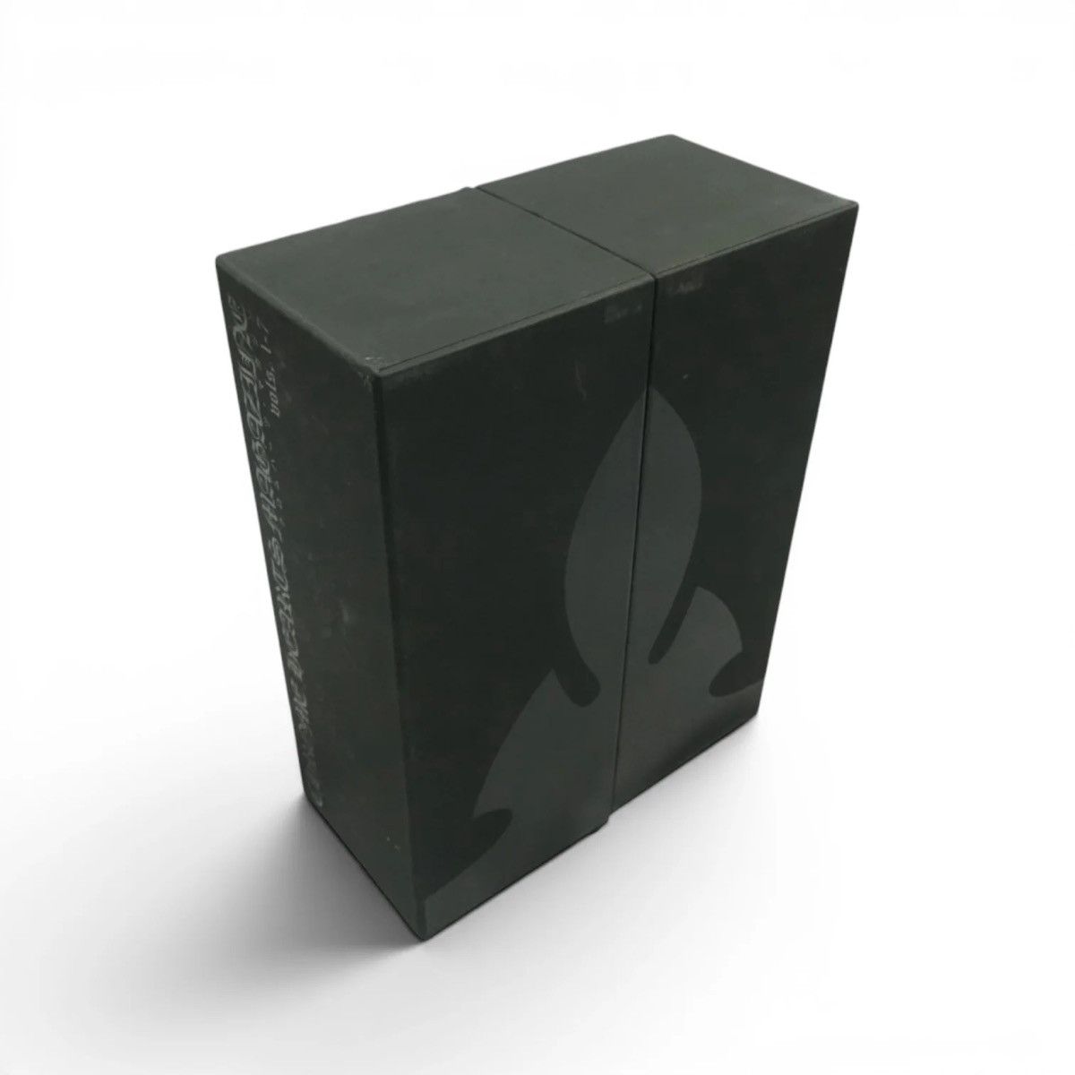 「CHROME HEARTS MAGAZINE Series.2 vol.7」 Chrome Hearts Chrome hearts magazine SERIES 2, VOLUME 1-7 BOX SET