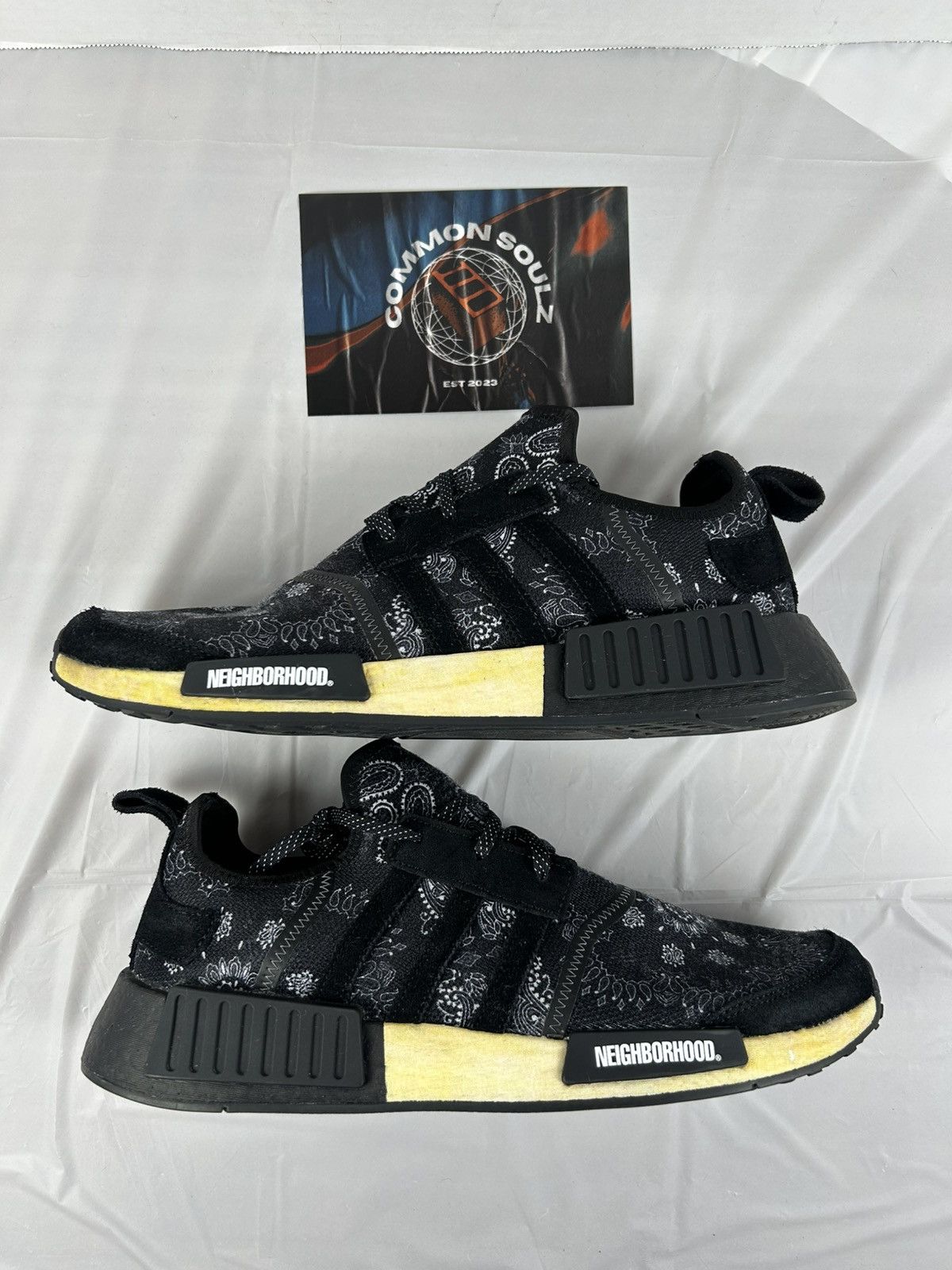 adidas NMD R1 Neighborhood Paisley Black Shoe GY4157 Size 12