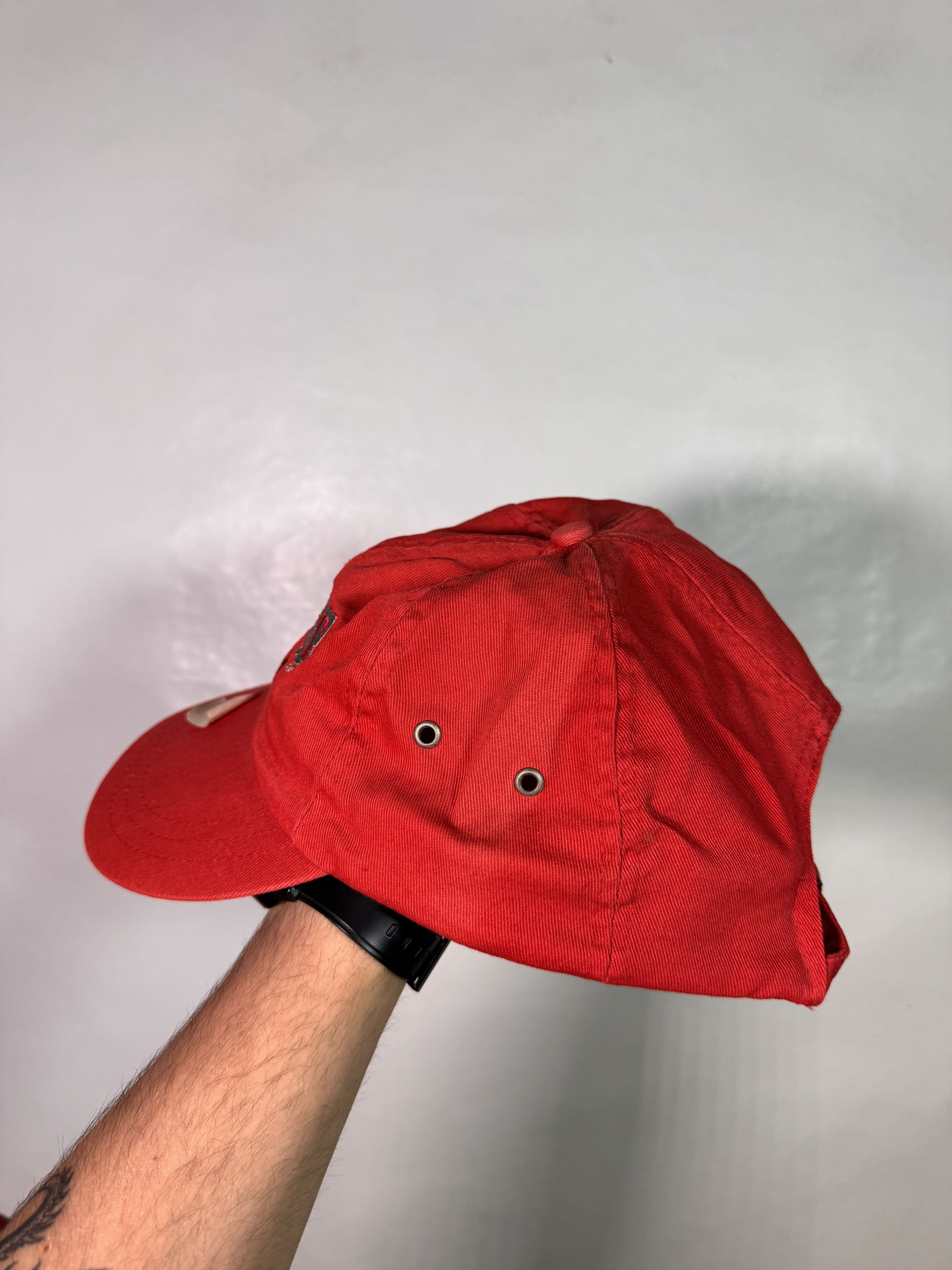 Vintage Vintage 90s Hooters Nashwille Cap Size ONE SIZE - 4 Thumbnail