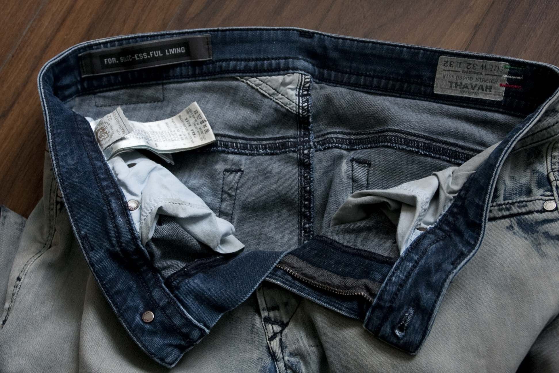 Diesel Diesel Thavar Jeans Distressed Bleached Size 33x28 Size US 33 - 8 Thumbnail