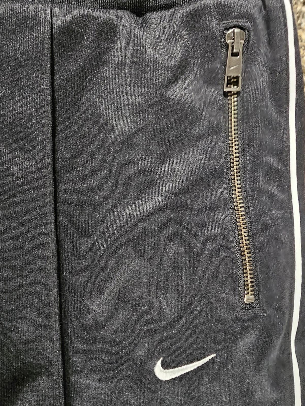 Nike Nike Large athletic pants sewn in creases zippered pockets Size US 34 / EU 50 - 2 Thumbnail