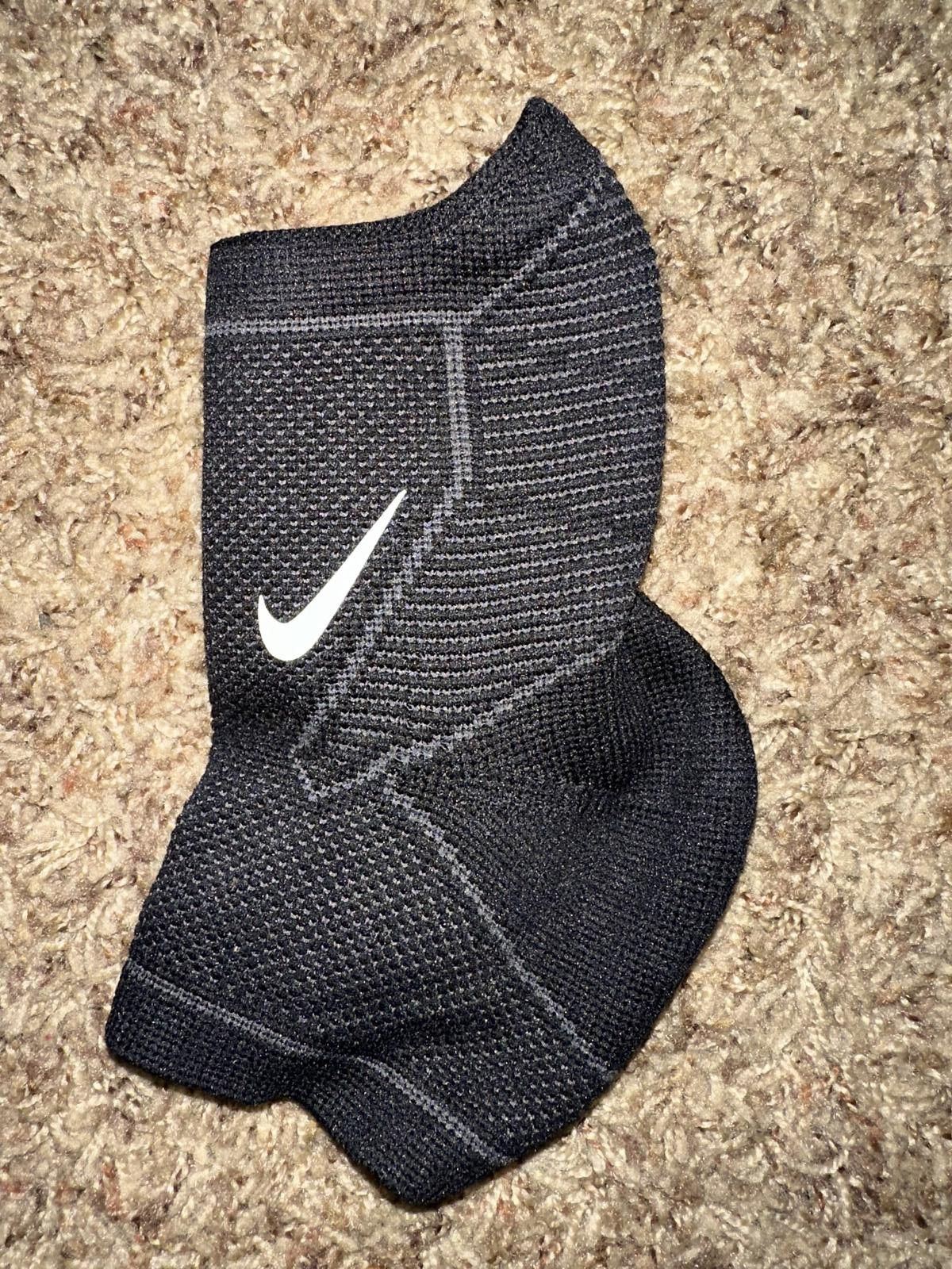 Nike Nike Pro Dri-Fit Knit Ankle Sleeve Size US 5 / EU 37 - 3 Thumbnail