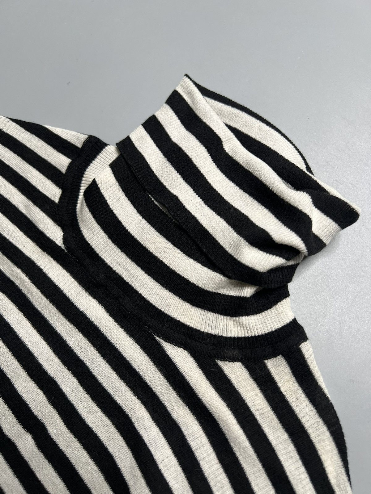 Saint Laurent Paris Saint Laurent 2019 Striped Turtle Neck Jumper Size US XL / EU 56 / 4 - 5 Thumbnail