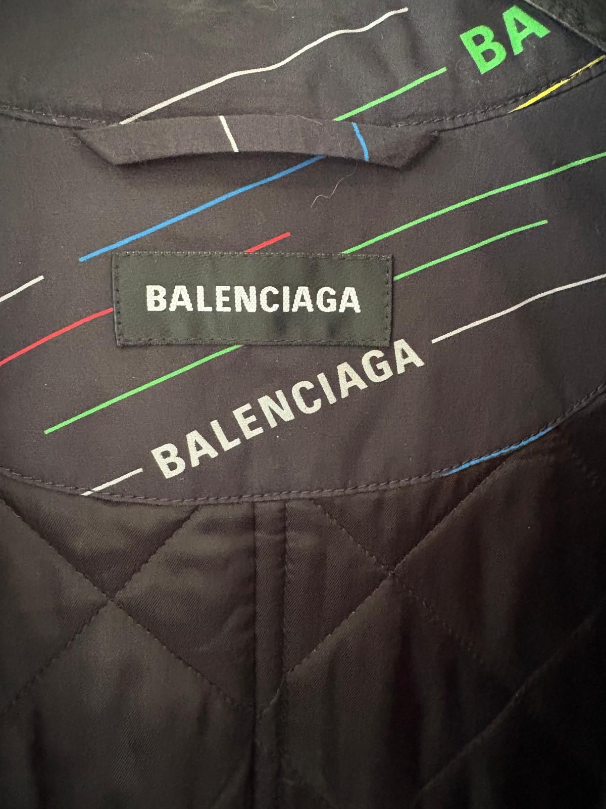 Balenciaga Balenciaga Short Sleeve Bottom Padded Shirt Size US S / EU 44-46 / 1 - 4 Thumbnail