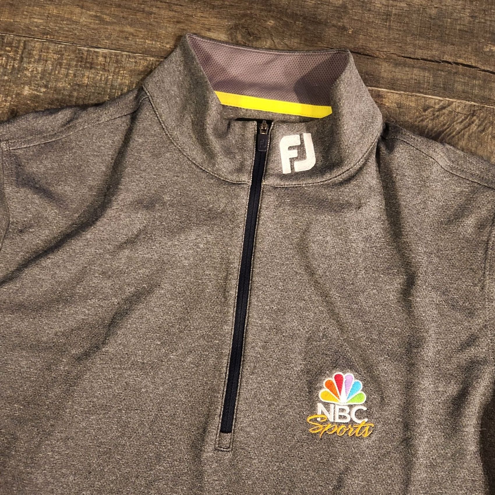 Footjoy FootJoy FJ 1/4 Zip Hypr Mid Layer NBC Sports Mens Small Golf Performance Gray Shirt Size US M / EU 48-50 / 2 - 2 Thumbnail