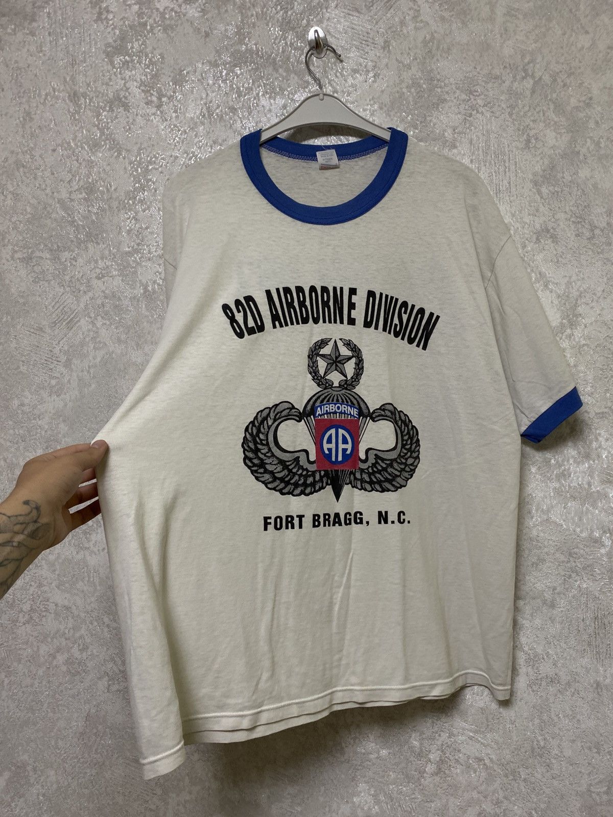 Other 82D Airborne Division Reenlist All American 80s t-shirt Size US XL / EU 56 / 4 - 3 Thumbnail