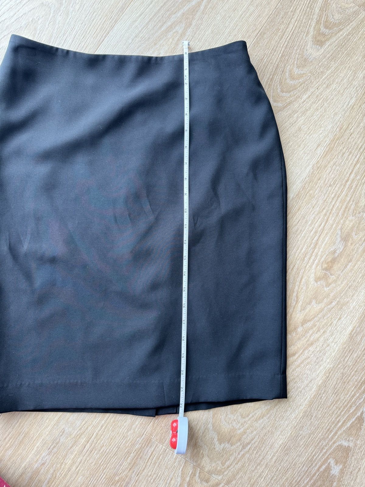 Karl Lagerfeld Karl Lagerfeld black Pencil Skirt Size 30" / US 8 / IT 44 - 5 Thumbnail