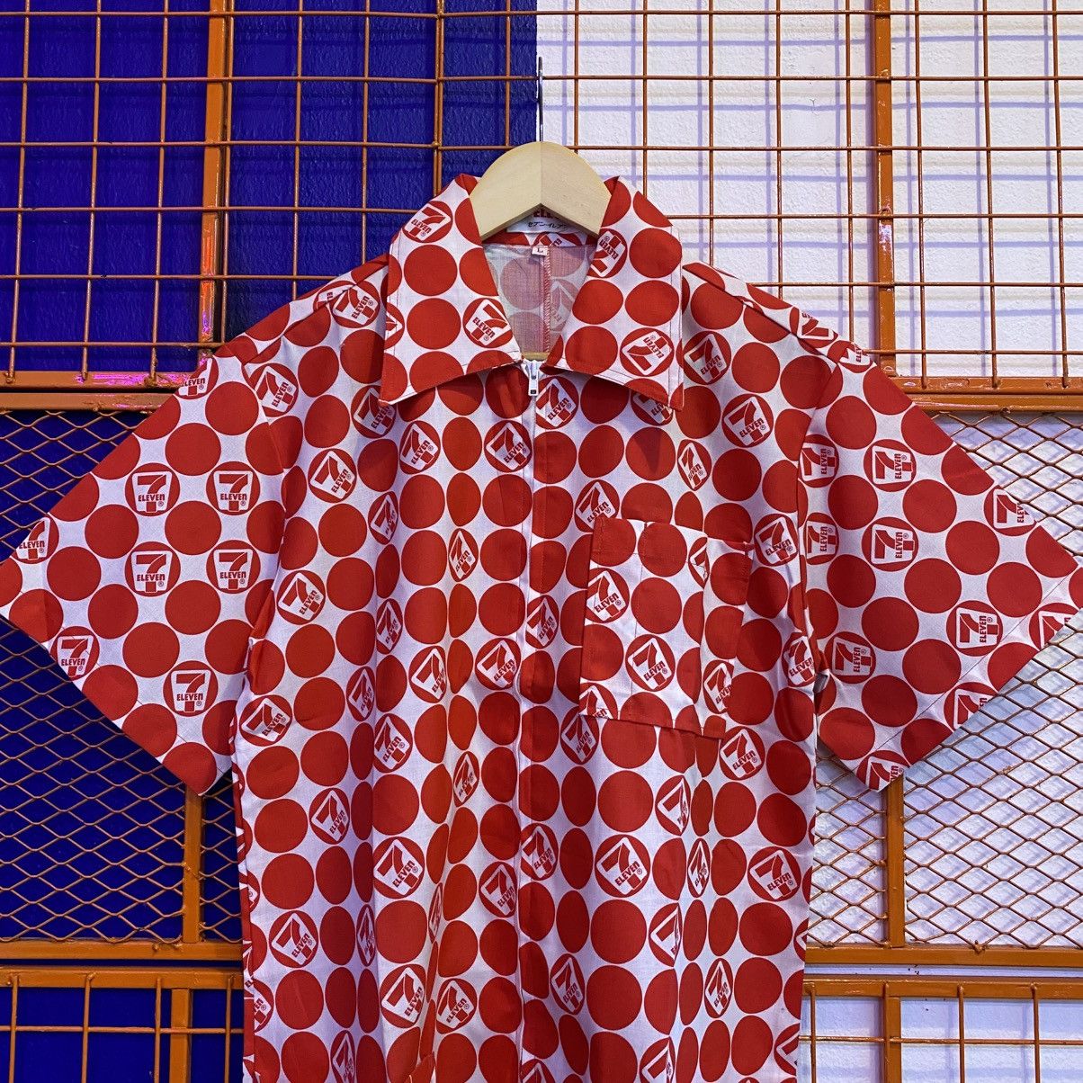 Vintage Seven Eleven Shirt Full Print Size Large Size US L / EU 52-54 / 3 - 2 Thumbnail