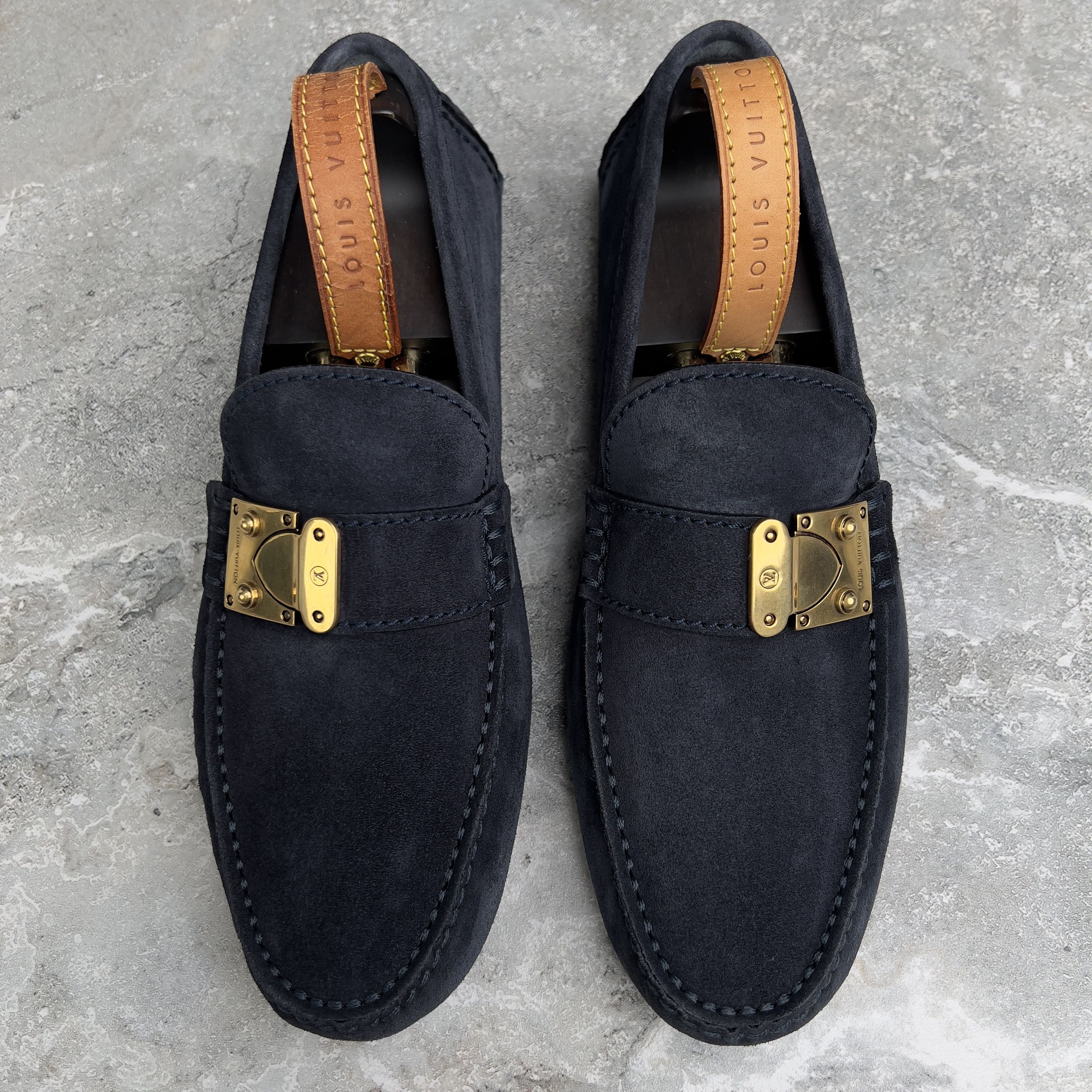Louis Vuitton Louis Vuitton Racetrack Driving Moccasin Suede Size US 8.5 / EU 41-42 - 4 Thumbnail