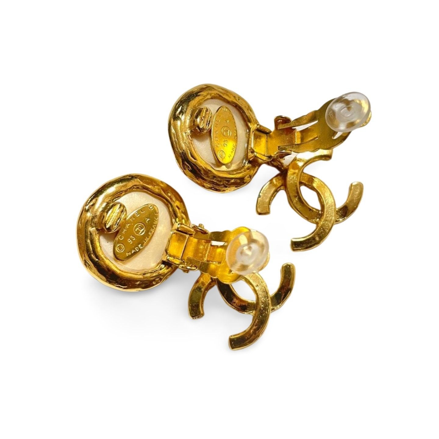 Chanel Vintage CHANEL white faux pearl and golden dangling earrings Size ONE SIZE - 6 Thumbnail