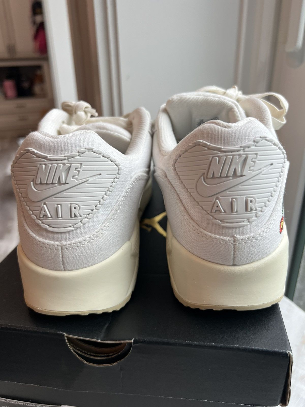 Nike Nike Air Max SE The Future is Equal Size 10 FD0867-133 Size US 10 / IT 40 - 4 Thumbnail