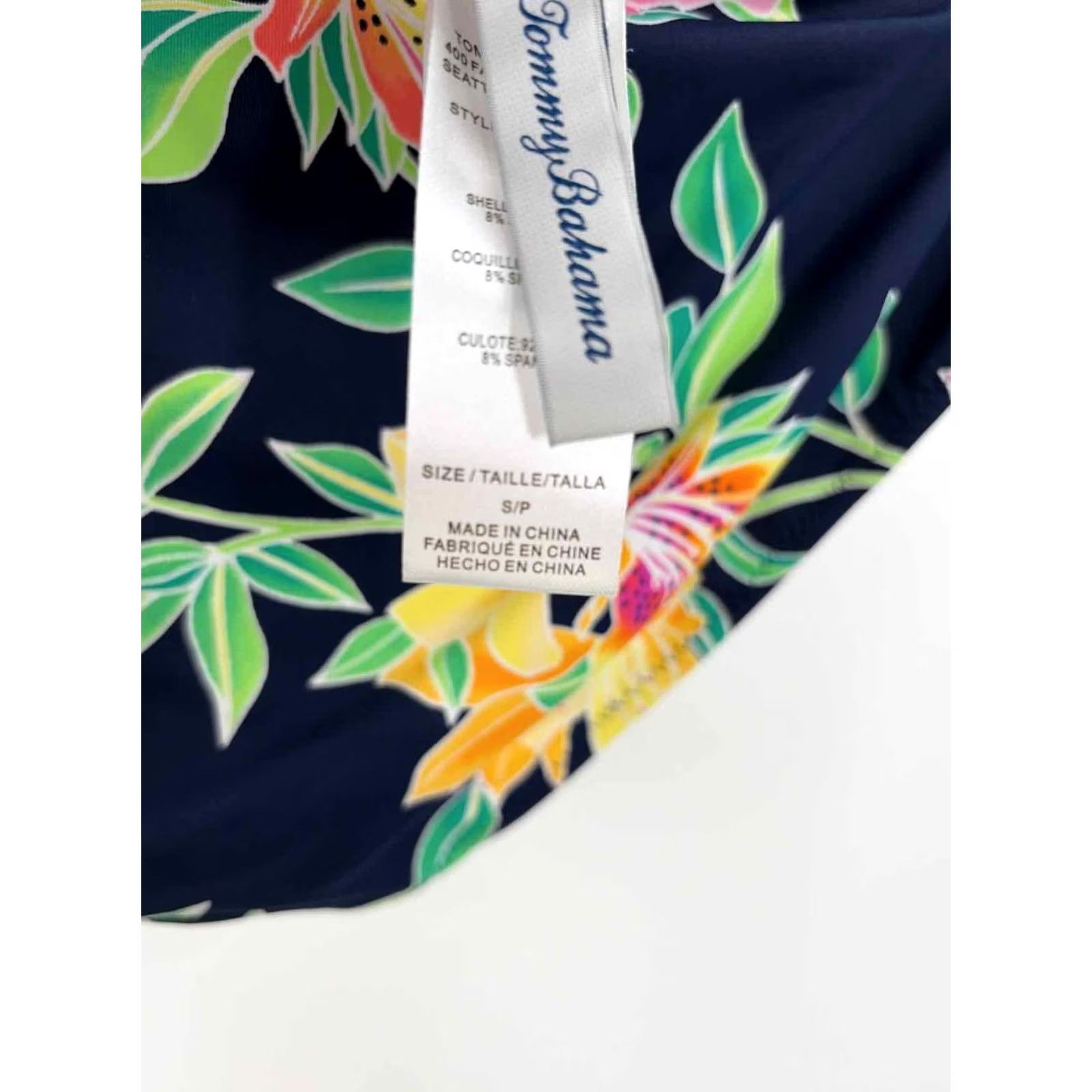 Tommy Bahama Tommy Bahama Reversible Bikini Bottom Size Small Navy Pre-Owned Size 28" / US 6 / IT 42 - 3 Thumbnail