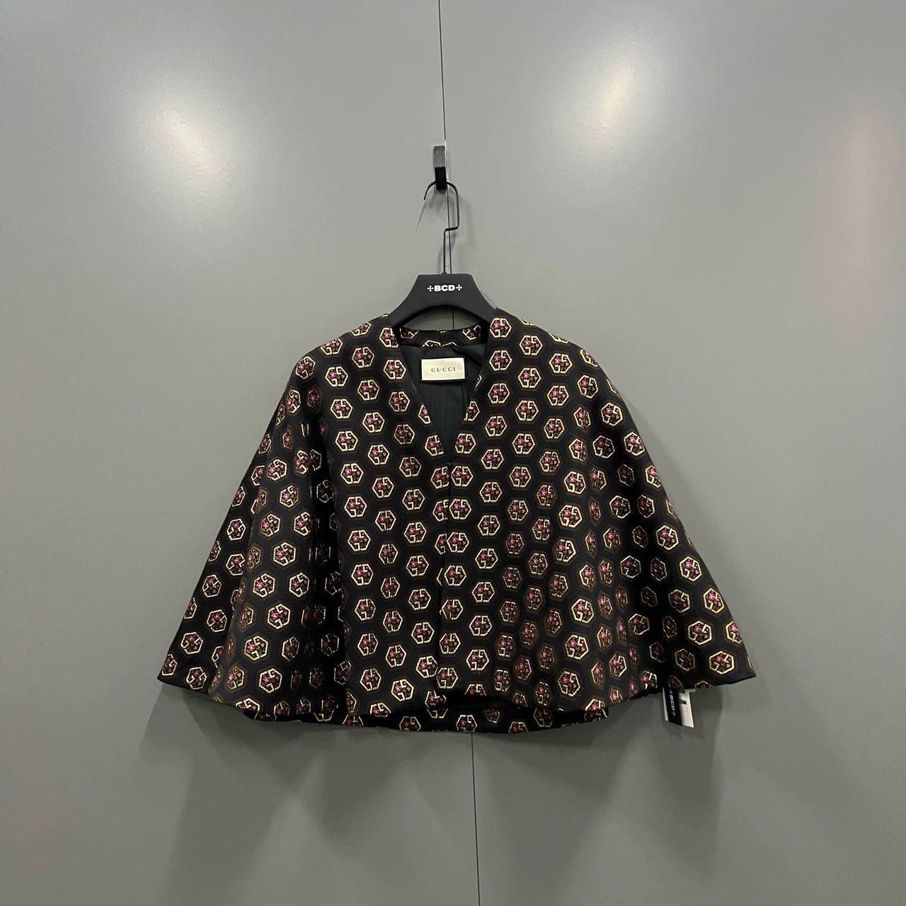 Gucci Gucci Printed Cape Size M / US 6-8 / IT 42-44 - 1 Thumbnail