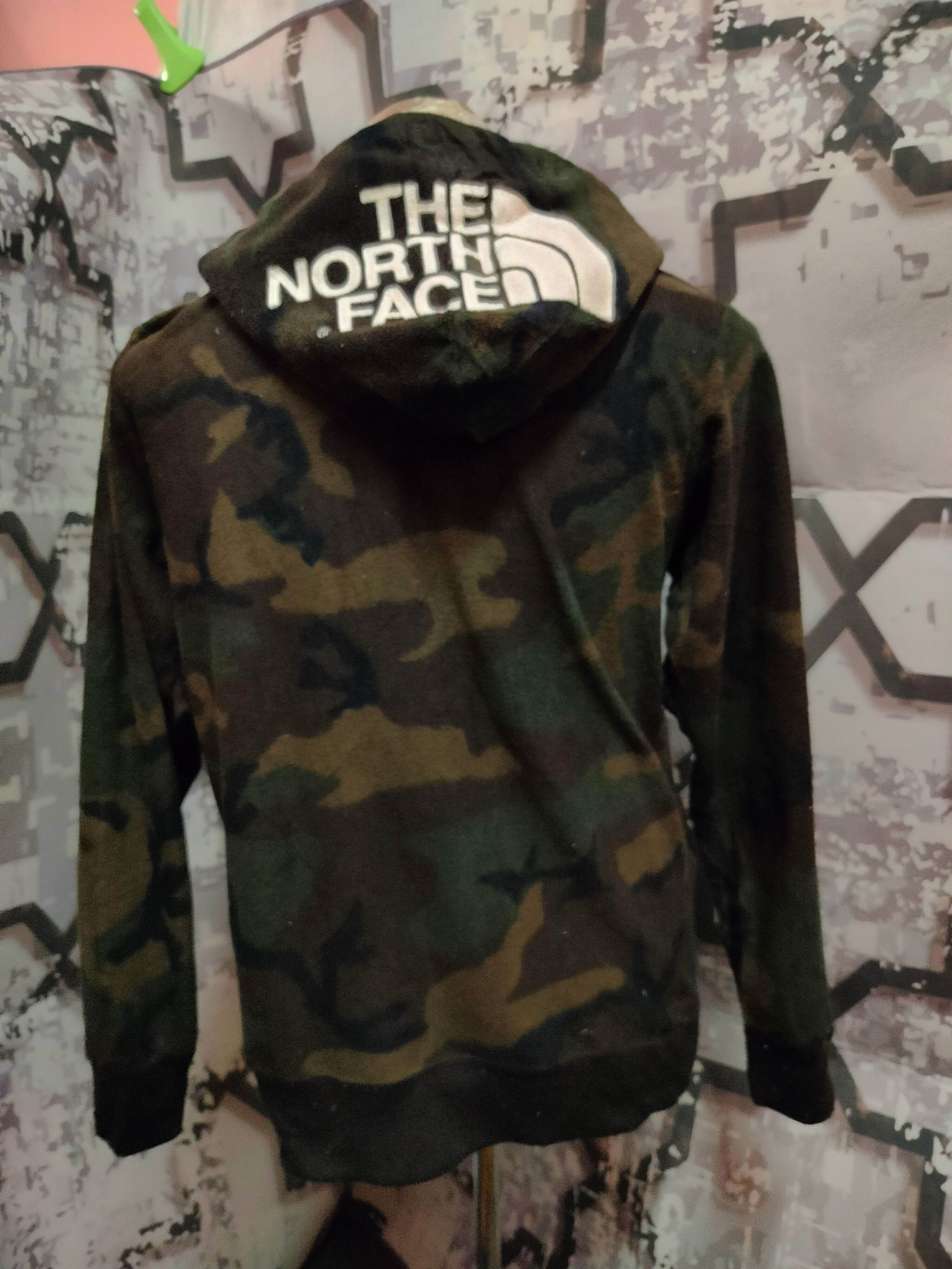 The North Face THE NORTH FACE ZIPPER CAMO HOODIE Size US M / EU 48-50 / 2 - 11 Thumbnail