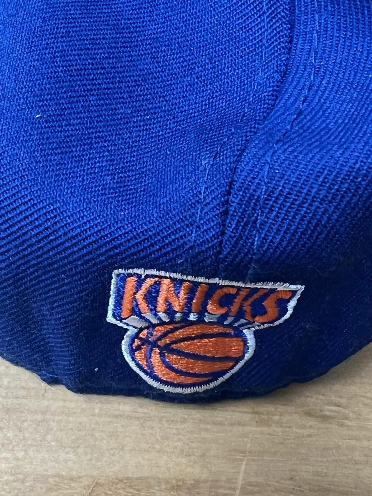 New Era New York Knicks 1998 hat. 59Fifty 7 3/4 Size ONE SIZE - 7 Thumbnail