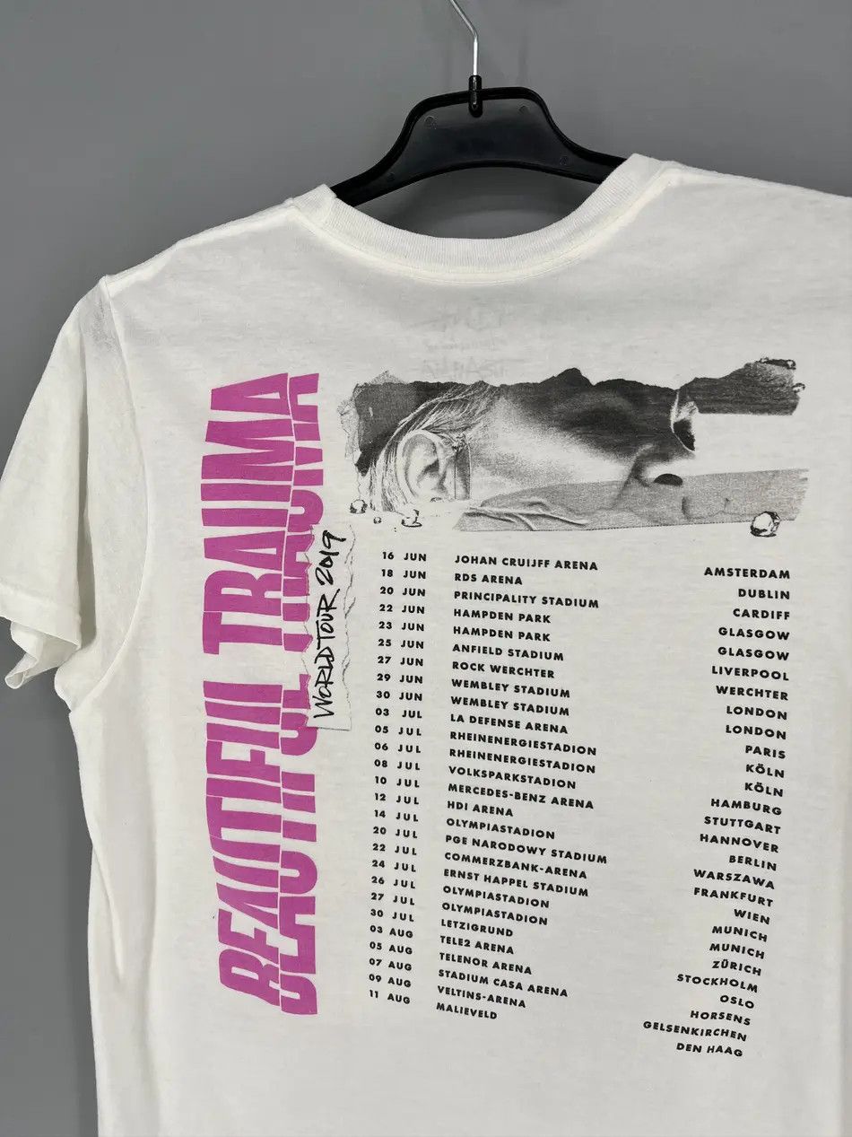Band Tees Vintage Y2K Pink Fun House Tour American Singer Artist Tee Size US M / EU 48-50 / 2 - 11 Thumbnail