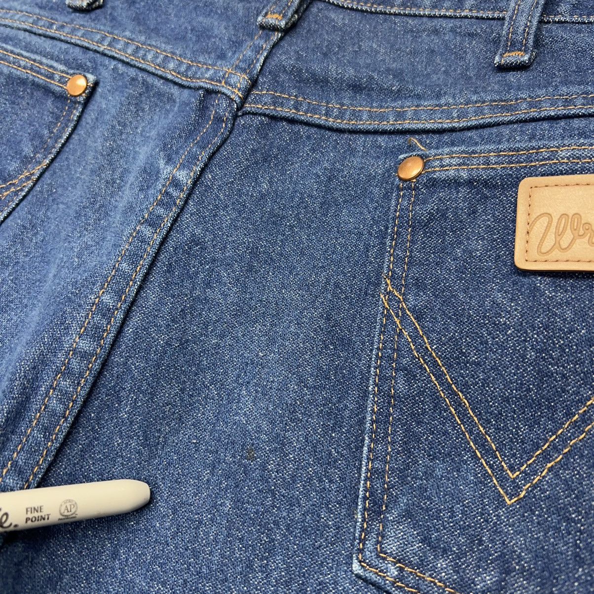Wrangler Wrangler Jeans Blue Cowboy Cut Slim Denim Western 936DEN Size US 40 / EU 56 - 12 Thumbnail