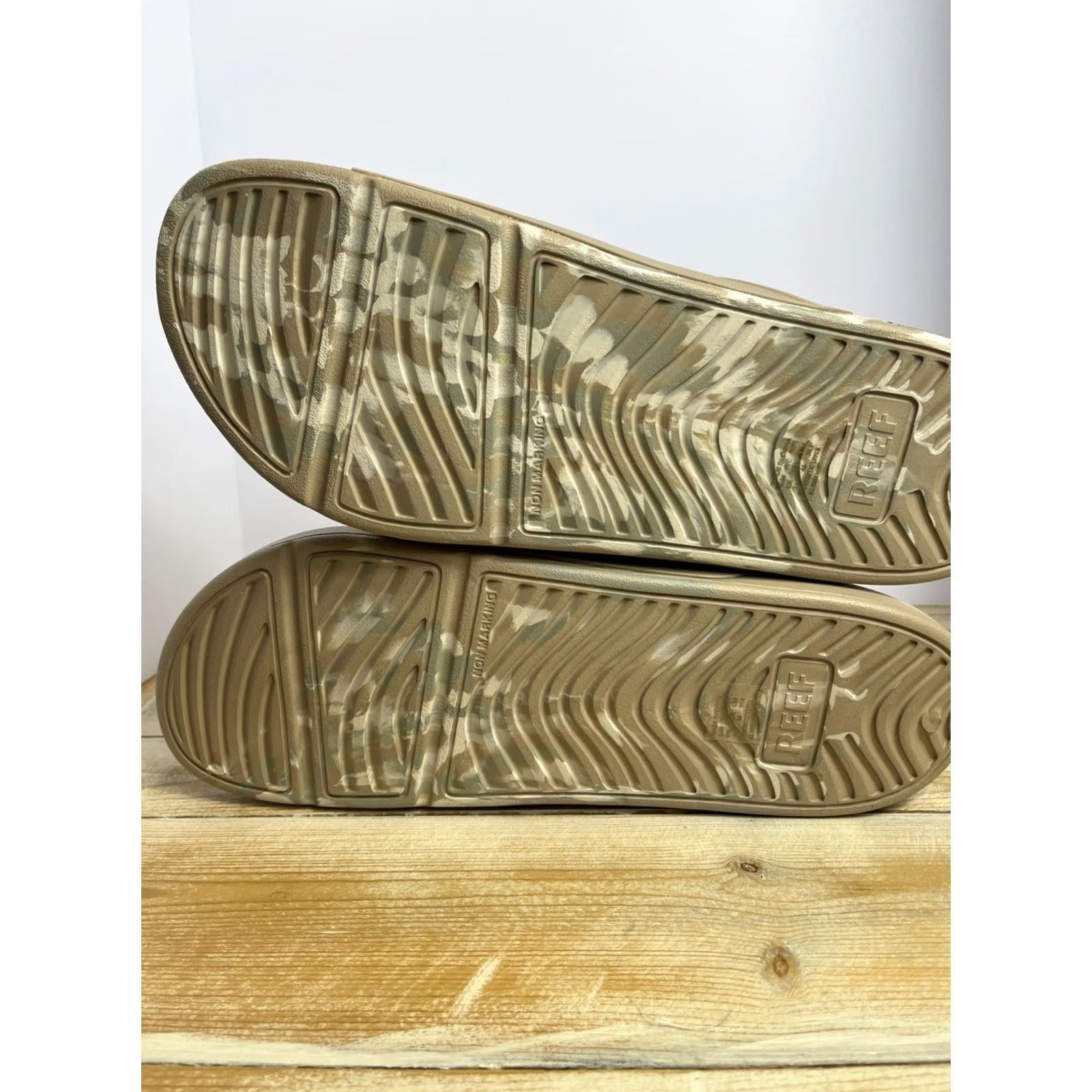 REEF VINTAGE REEF Oasis Double Up Fossil Birch Size 13 Medium Width Brand NEW Size ONE SIZE - 3 Thumbnail