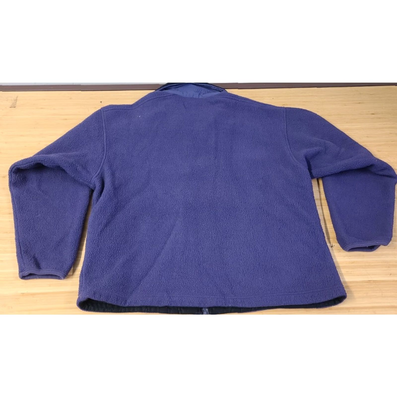 Vintage VINTAGE Columbia Jacket Mens Large Purple Fleece full zip USA Made Bomber Jacket Regular Logo Size US L / EU 52-54 / 3 - 6 Thumbnail