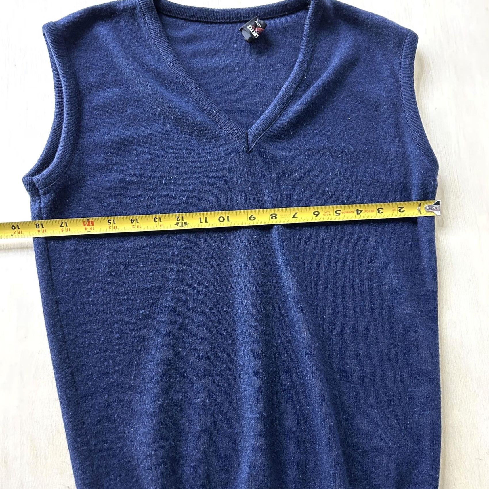 Vintage VINTAGE Dimension by Milford Sweater Vest Mens M Blue V-Neck Knit Made USA Size US M / EU 48-50 / 2 - 4 Thumbnail