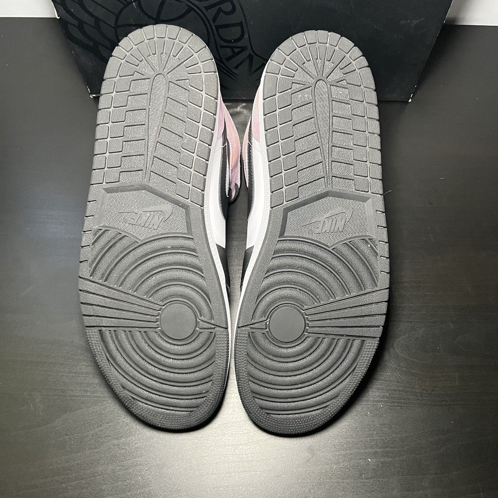 Nike Size 12.5 - Air Jordan 1 SE Mid Zen Master Size US 12.5 / EU 45-46 - 6 Thumbnail