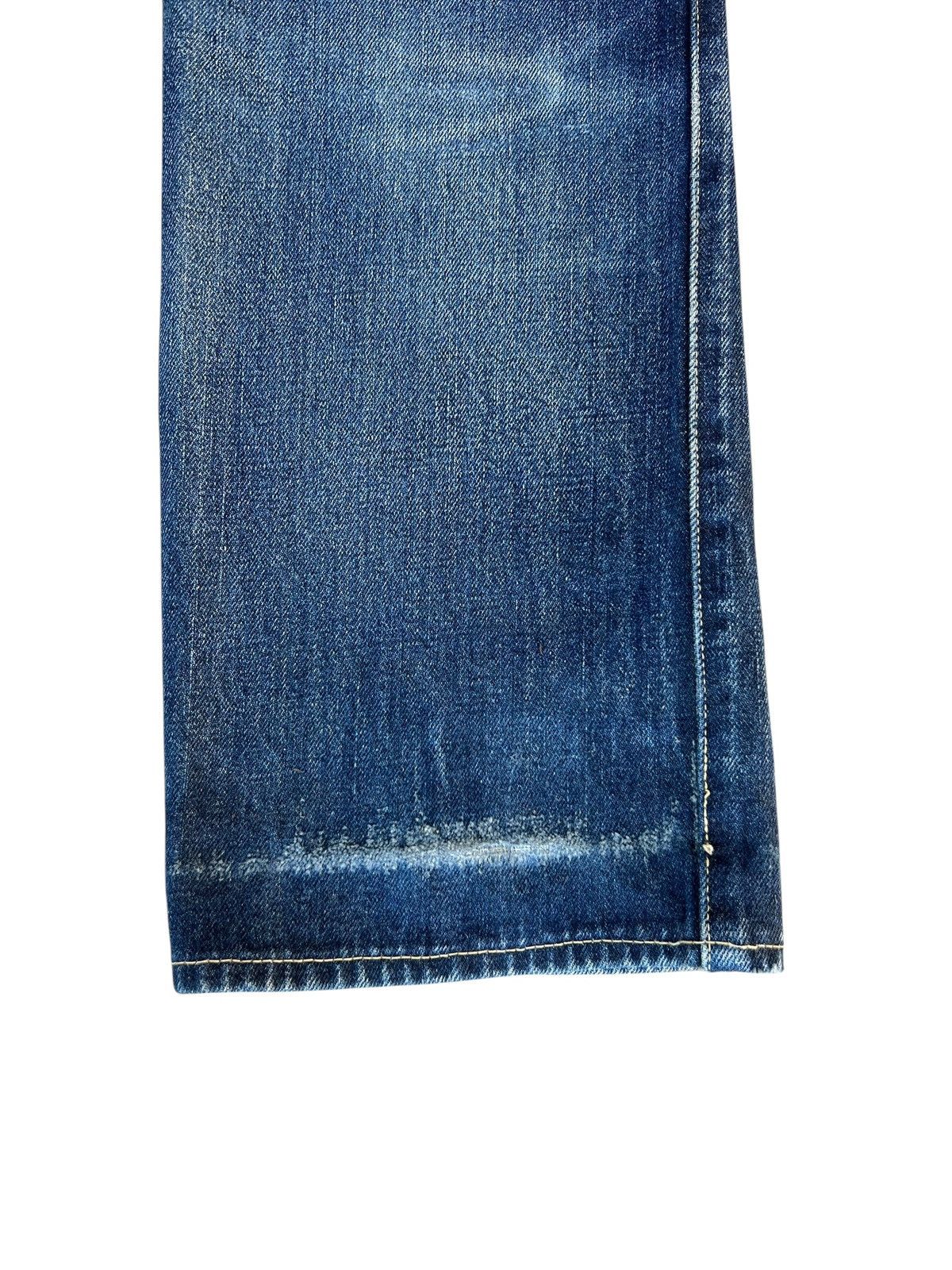 Levi's Vintage Clothing 2000s LVC Levi’s 501 XX Big E Distress Denim Selvedge Jeans Size US 30 / EU 46 - 17 Thumbnail