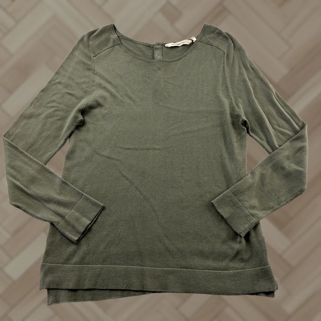 Soft Surroundings Soft Surroundings Shirt Women Small Green Viscose Silk Long Sleeve Button Back Top Size S / US 4 / IT 40 - 1 Thumbnail